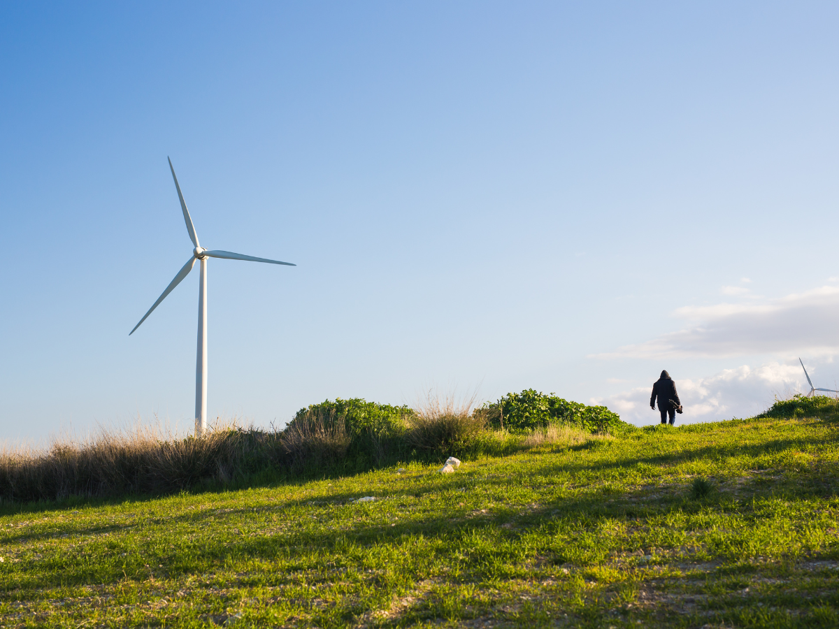 Community energy for a just transition: breaking the stereotype